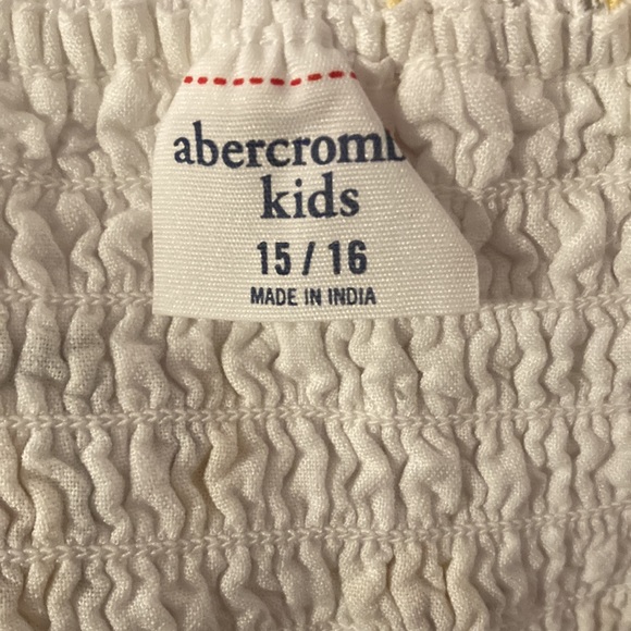 Amercrombie and Fitch Kids romper 15-16 - Picture 4 of 4